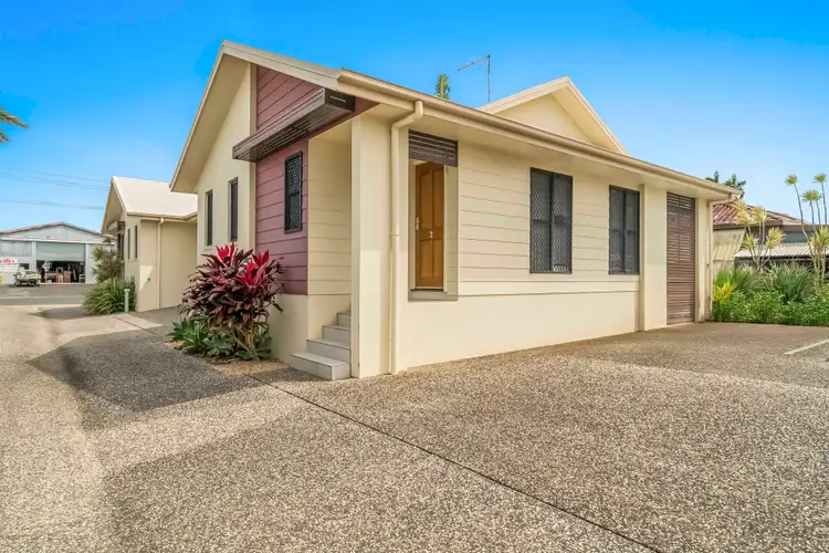 2/5 Prospect Street, Mackay QLD 4740