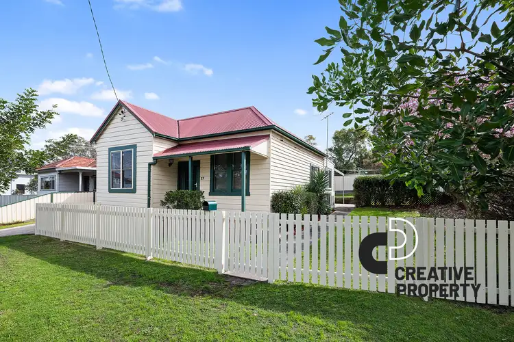 27 Macquarie Street, Wallsend NSW 2287