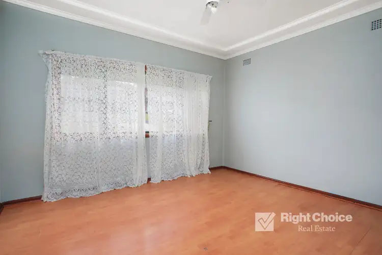 Fourth view of Homely house listing, 85 Denise Street, Lake Heights NSW 2502