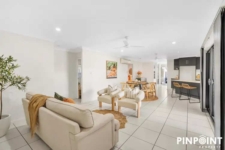 21 Woden Crescent, Ooralea QLD 4740