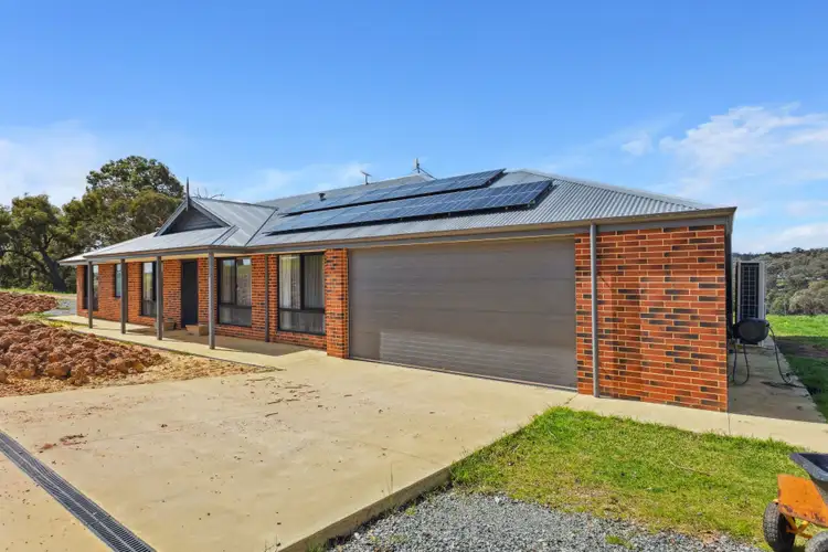 33 Citron Way, Lower Chittering WA 6084