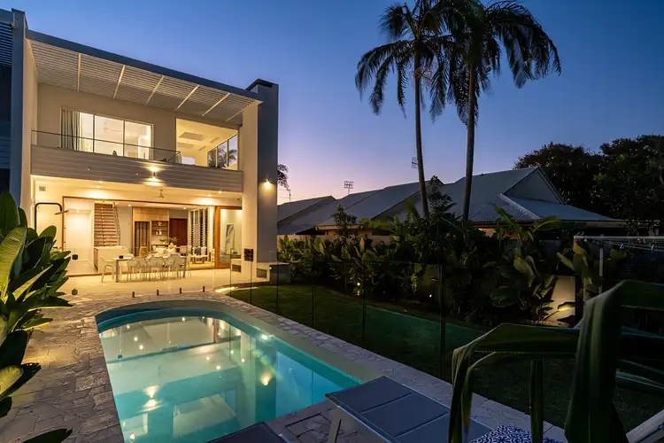 6B Margit Crescent, Sunrise Beach QLD 4567