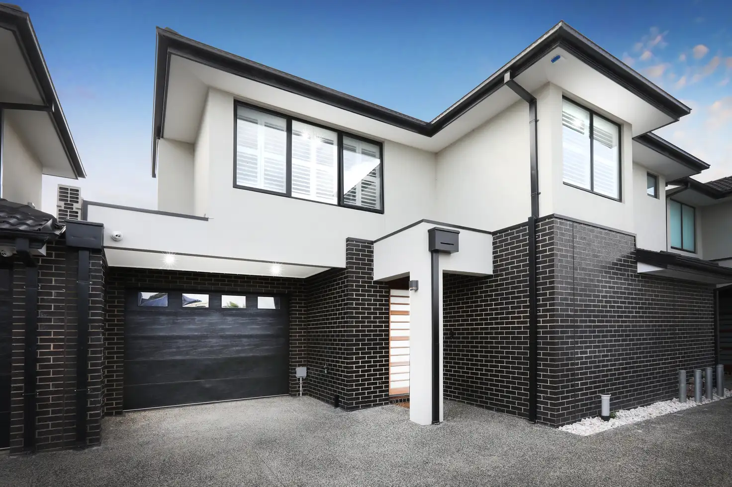 Main view of Homely townhouse listing, 2/32 Bliburg Street, Jacana VIC 3047