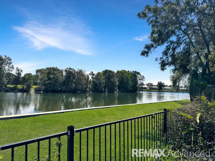 102 Biggs Avenue, Beachmere QLD 4510
