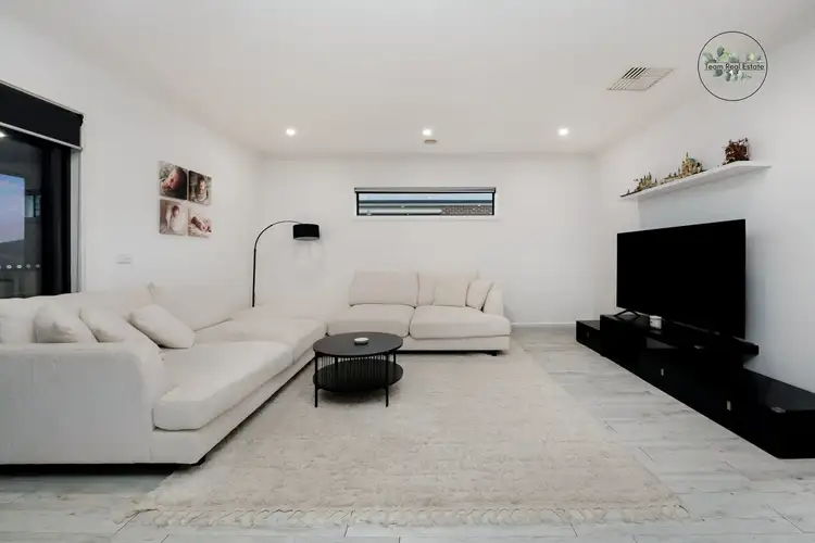 Fourth view of Homely house listing, 15 Ashbourne Way, Kangaroo Flat VIC 3555
