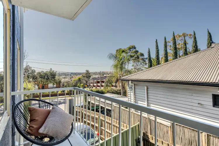 Third view of Homely flat listing, 4/24 Ormond Road, Ascot Vale VIC 3032