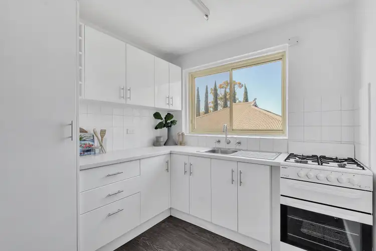 Fifth view of Homely flat listing, 4/24 Ormond Road, Ascot Vale VIC 3032