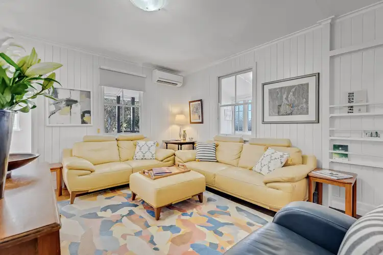 House@/104 Taylor Street, Newtown QLD 4350