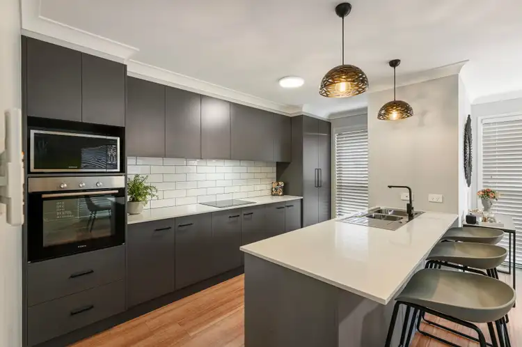 Fifth view of Homely unit listing, 6/27 McGregor Street, Wilsonton QLD 4350