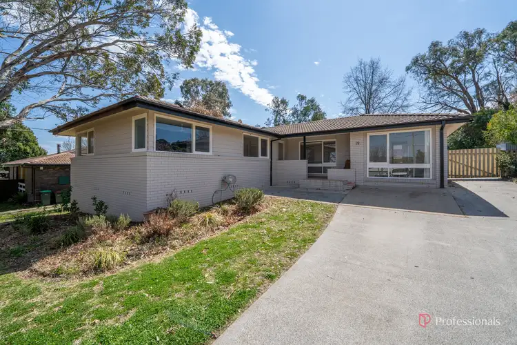 19 Trim Street, Armidale NSW 2350