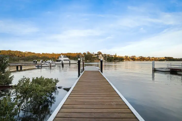 85 Kyle Parade, Kyle Bay NSW 2221