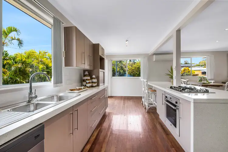 1 Evans Street, West Gladstone QLD 4680