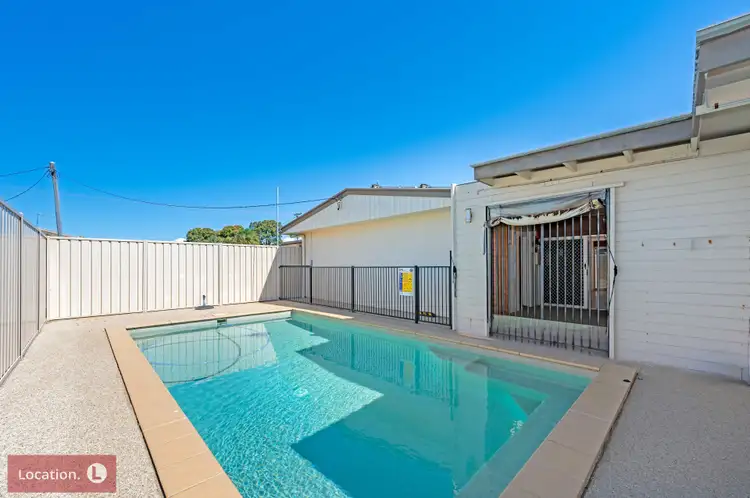 8 Walsh Street, Walkervale QLD 4670