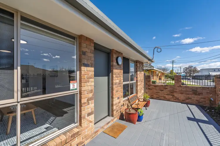 1/16 Naughten Avenue, Armidale NSW 2350