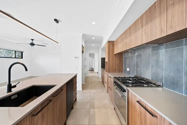 Fifth view of Homely house listing, 12 Cressbrook Circuit, Deebing Heights QLD 4306