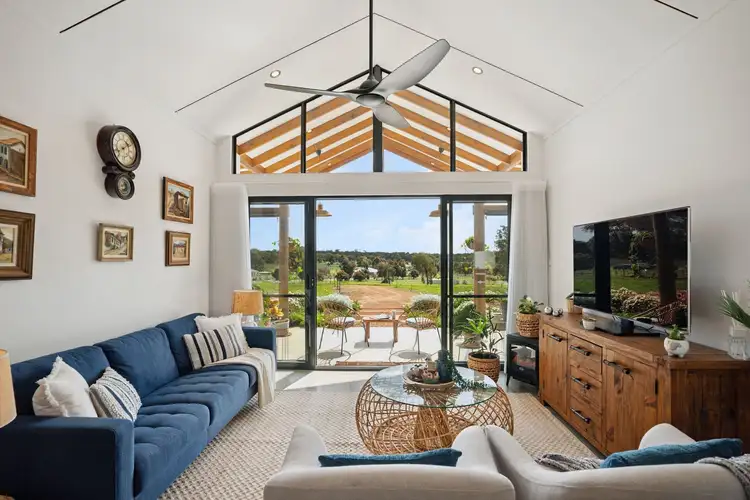 Sixth view of Homely house listing, 125 Ellendale Drive, Lower Chittering WA 6084