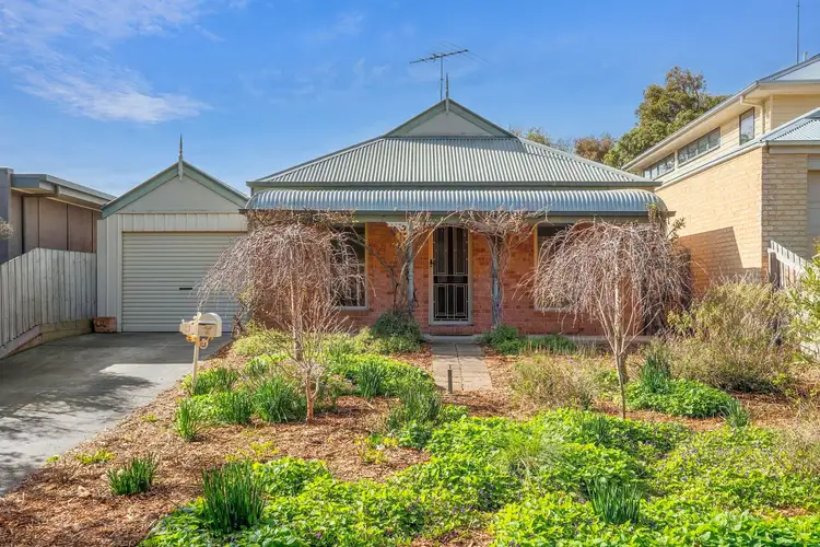 8 Lakeside Place, Ocean Grove VIC 3226