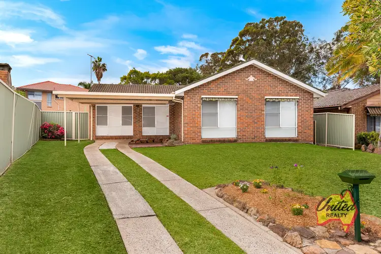 57 Dalpra Crescent, Bossley Park NSW 2176