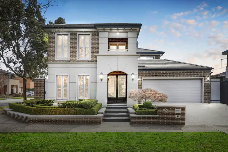 52 Greenvale Gardens Boulevard, Greenvale VIC 3059