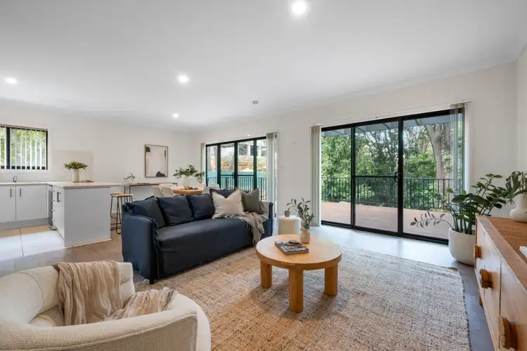 1 Hingston Close