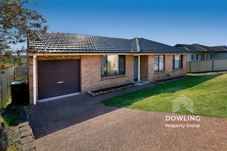 40 Michael Hill Avenue, Woodberry NSW 2322