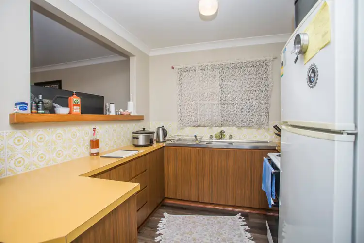 Third view of Homely unit listing, 9/64 Railway Parade, Midland WA 6056