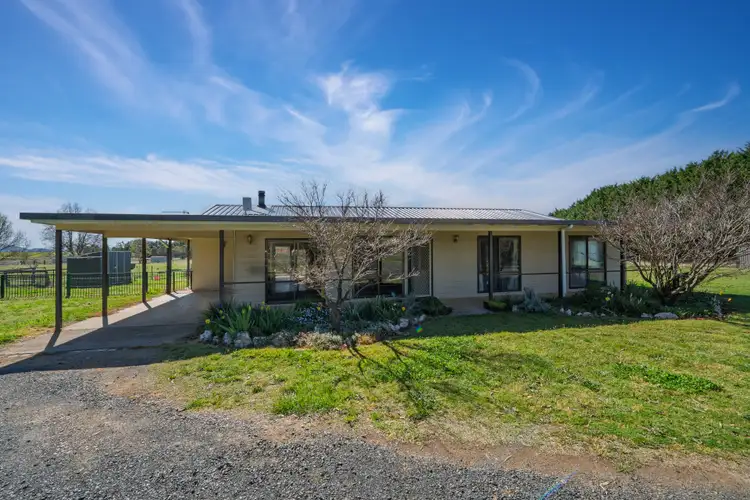70 Lawson Road, Saumarez Ponds NSW 2350