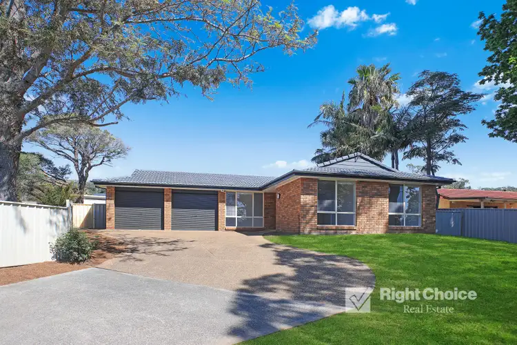 13 Richmond Place, Albion Park NSW 2527