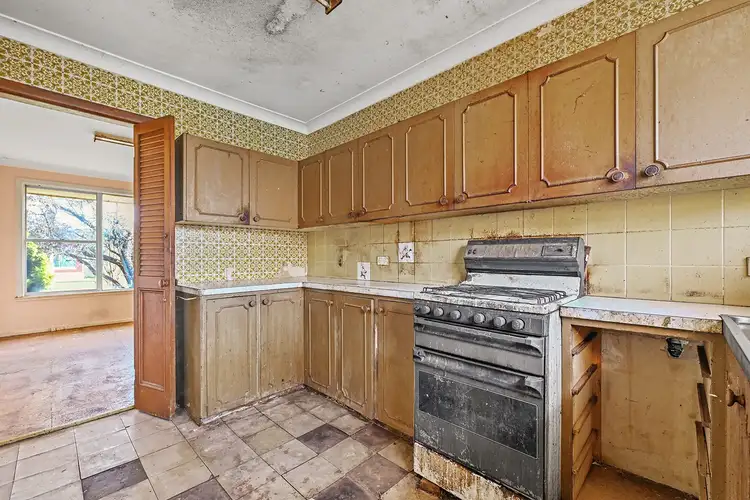 Fifth view of Homely house listing, 10 Redluom Place, Orange NSW 2800