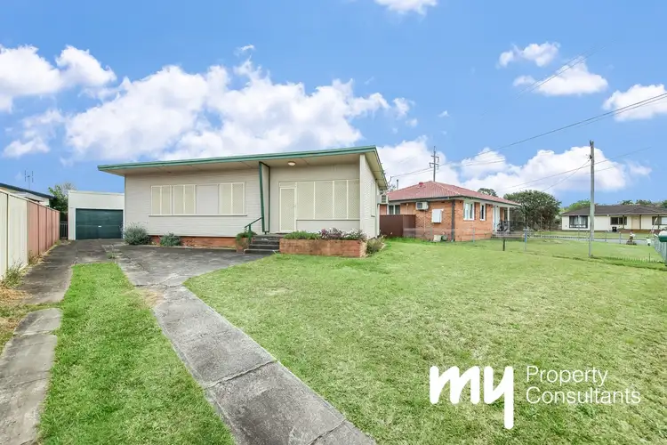 3 Eureka Crescent, Sadleir NSW 2168