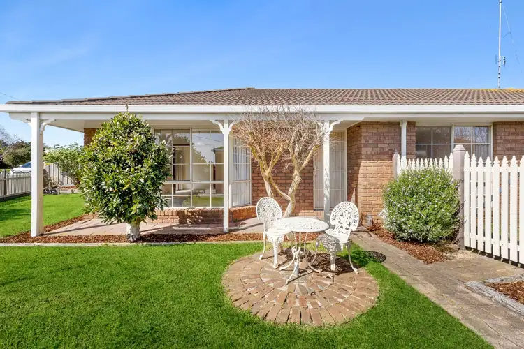 16 Leawarra Way, Clifton Springs VIC 3222
