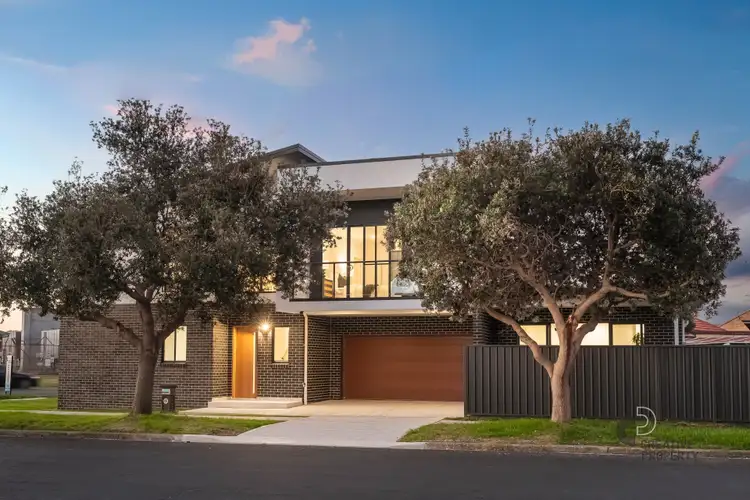 2 Flint Street, Stockton NSW 2295