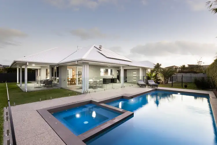 8 Entrance Island, Bokarina QLD 4575