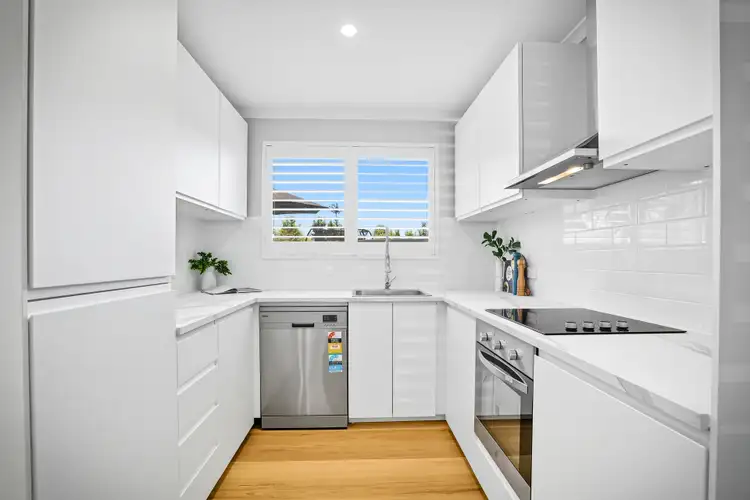 Fourth view of Homely house listing, 2 Lewis Road, Cambridge Gardens NSW 2747