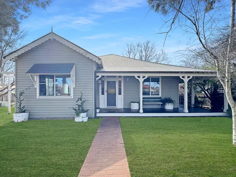 83 Dumaresq Street, Armidale NSW 2350