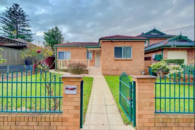9 William Street, Strathfield South NSW 2136