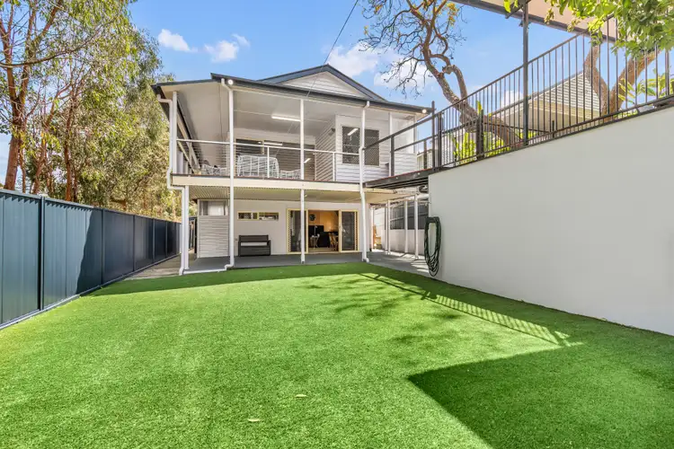 32 Lucy Street, Milton QLD 4064