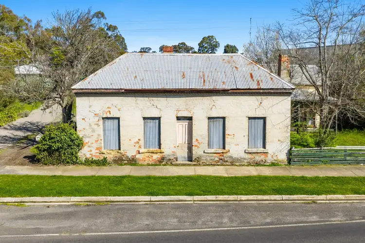 190 Main Road, Hepburn VIC 3461