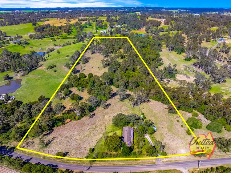 360 Wolstenholme Avenue, Greendale NSW 2745