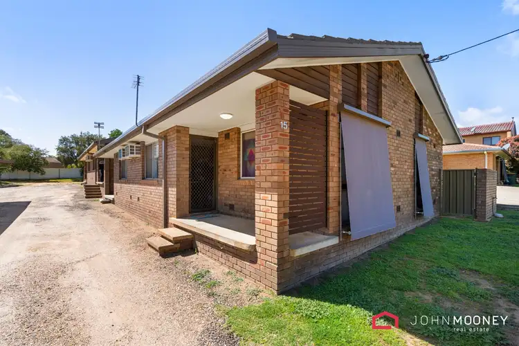 15 Nordlingen Drive, Tolland NSW 2650