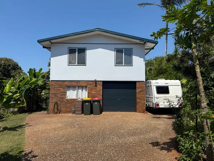 9 Dolphin Crescent, Taranganba QLD 4703
