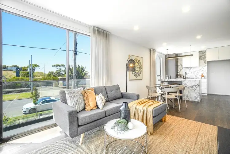 1/19 Matthews Avenue, Airport West VIC 3042