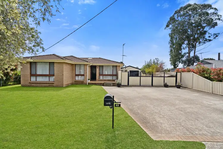 49 Thirlmere Way, Tahmoor NSW 2573