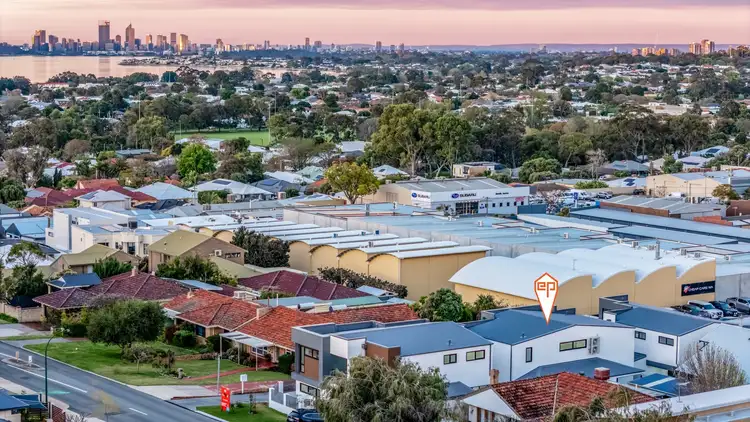 96B Rome Road, Melville WA 6156