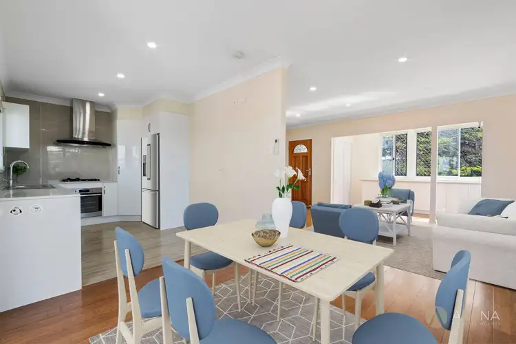 Fourth view of Homely house listing, 1 Casmaria Street, Mansfield QLD 4122