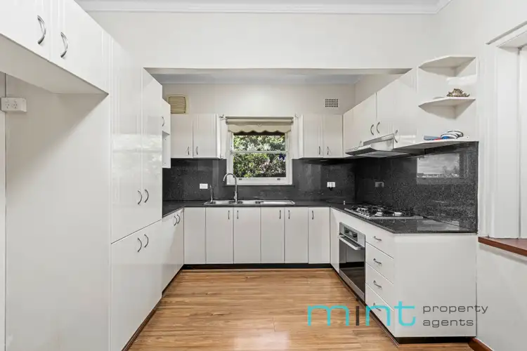 33 Holborow Street, Croydon NSW 2132
