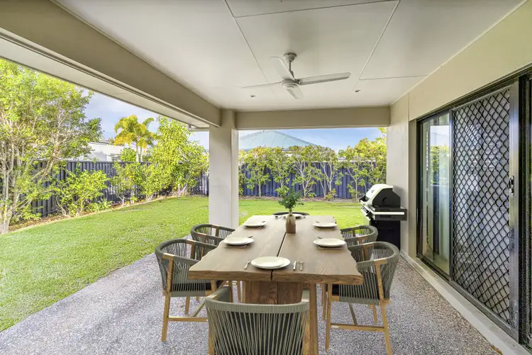 4 Creek View Place, Pelican Waters QLD 4551