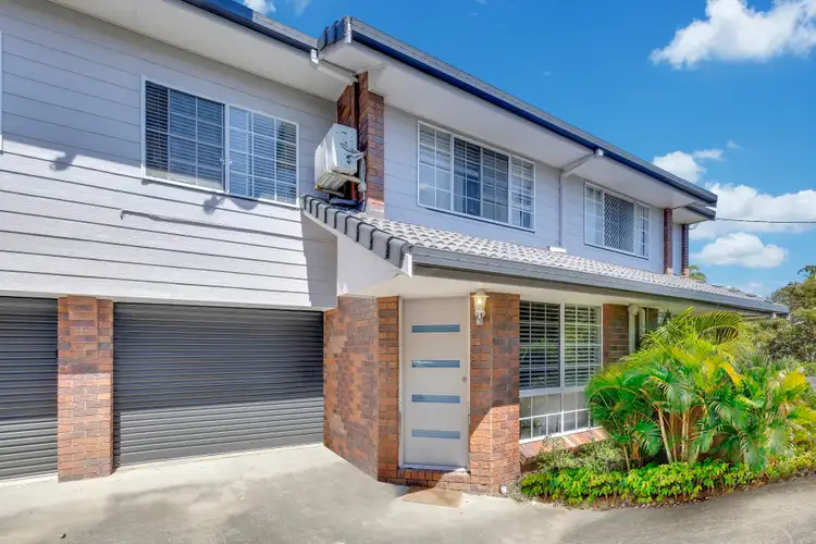 Second view of Homely townhouse listing, 2/105 Lowanna Drive, Buddina QLD 4575