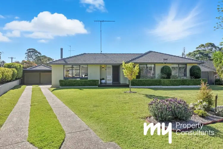 2 Michele Place, Camden South NSW 2570