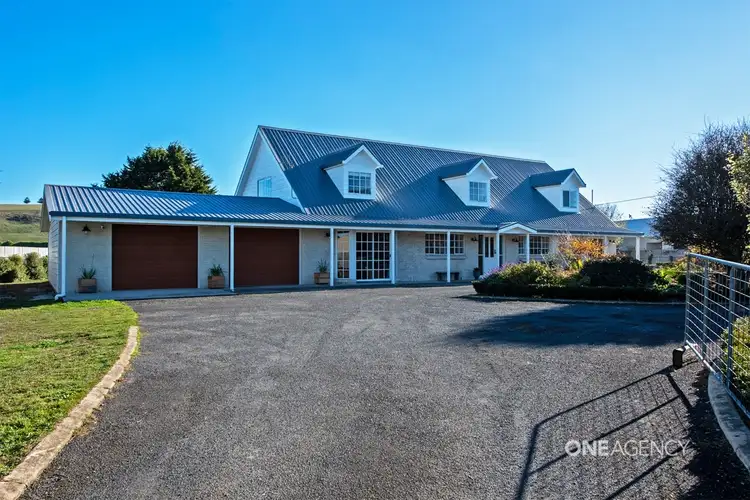 59 Main Road, Stanley TAS 7331